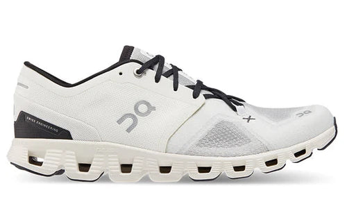 On Running Cloud X 3 Ivory Black