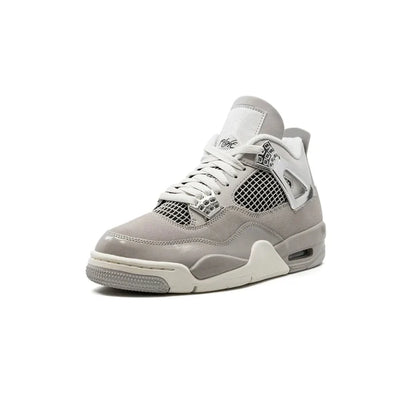 Air Jordan 4 Retro Frozen Moments